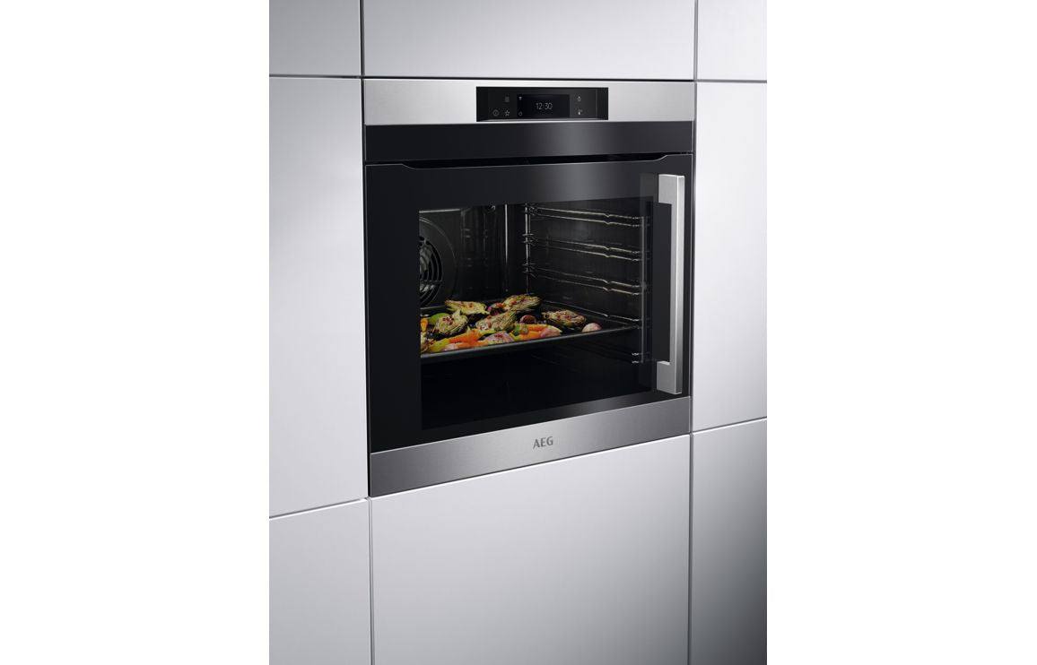 AEG BPK742L81M Side Opening LHH Single Pyrolytic Oven - St/Steel