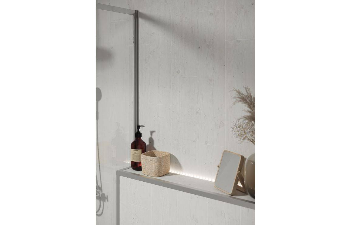 Fibo Scandinavian Avalon Pine Vertical Plank kitchen wall installation