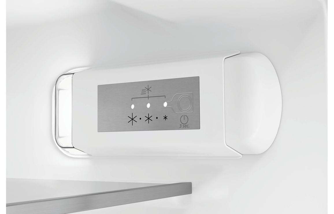 Hotpoint HBUL011.UK B/I Under Counter Larder Fridge