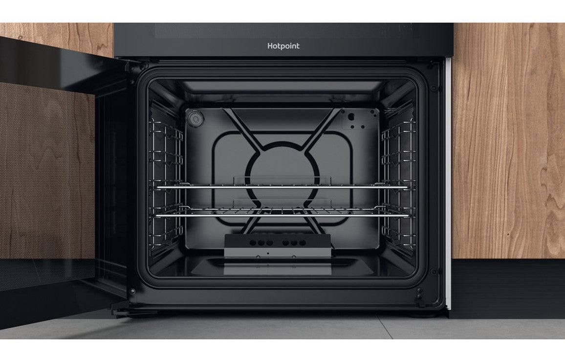 Hotpoint HDM67G0CCW/UK Gas Cooker - White