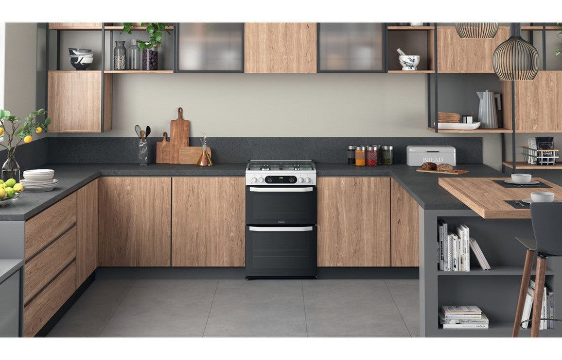 Hotpoint HDM67G0CCW/UK Gas Cooker - White