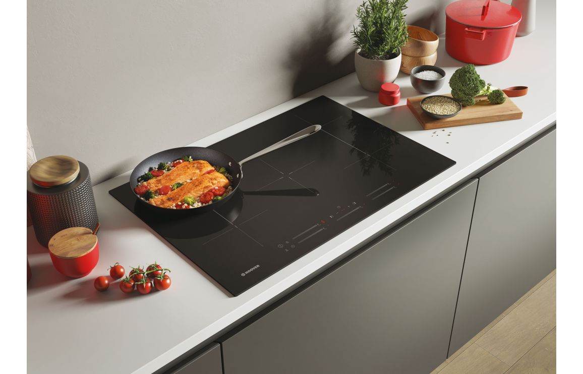 Hoover H500 HIFS85MCTT/1 75cm Induction Hob - Black Glass