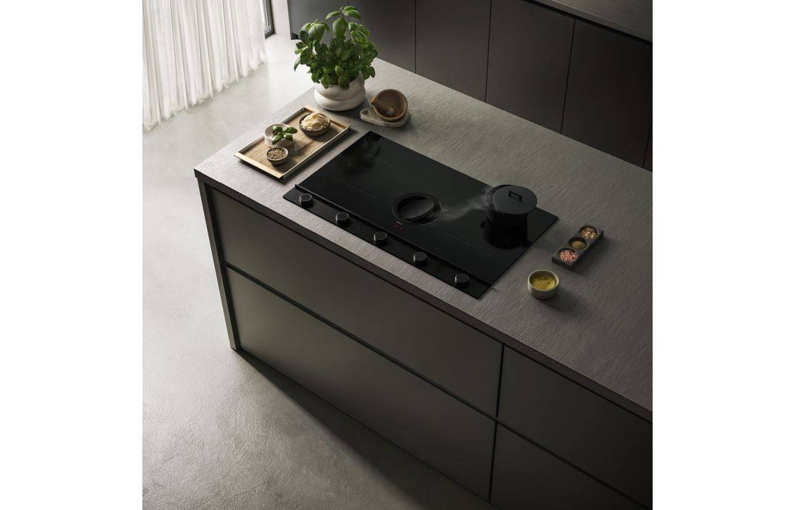 Elica NikolaTesla Unplugged 90cm Venting Induction Hob (Ducting) - Black