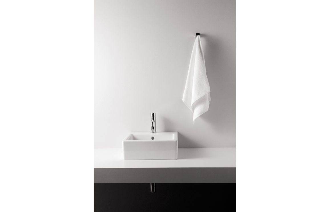 VitrA Nuo 500x440mm 1TH Countertop Basin w/Overflow - White