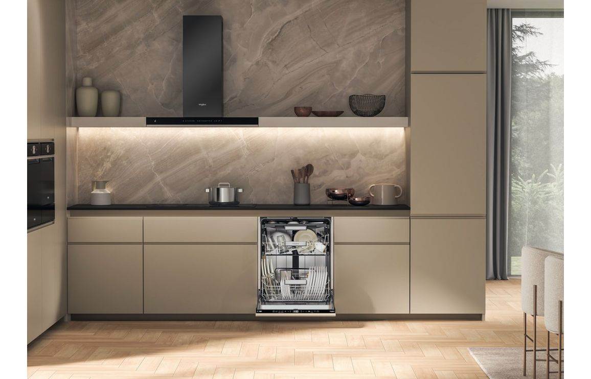 Whirlpool W7I HT40 TS UK F/I 15 Place Dishwasher