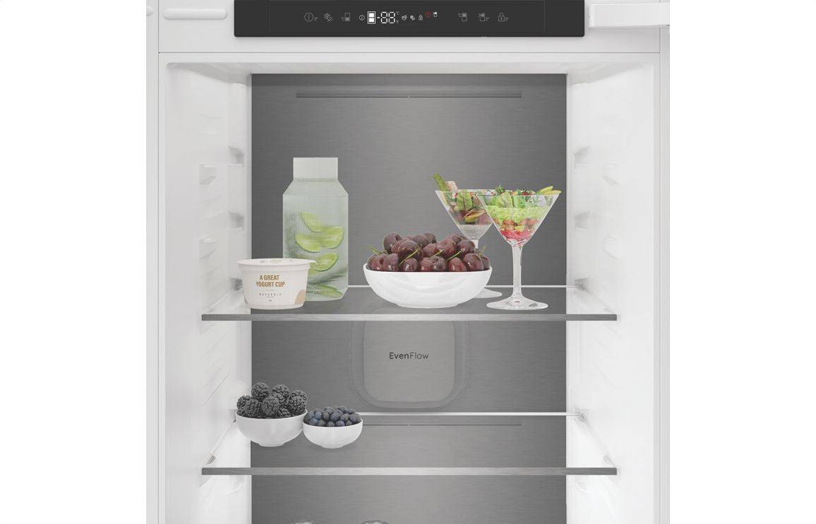 Hotpoint HPK2 5322 B4UK B/I Dual No Frost 70/30 Fridge Freezer