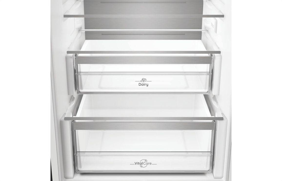 Hotpoint HPK2 5322 B4UK B/I Dual No Frost 70/30 Fridge Freezer