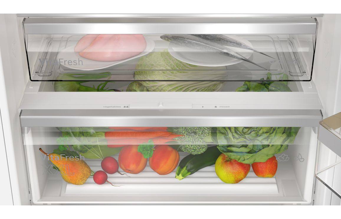 Bosch Series 4 KBN96VFE0G B/I Frost Free XXL 60/40 Fridge Freezer