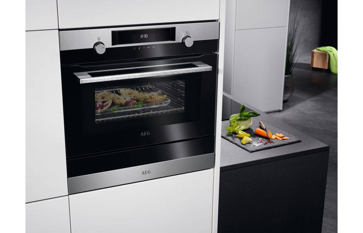 AEG KMK565060X B/I Combination Microwave & Grill - St/Steel