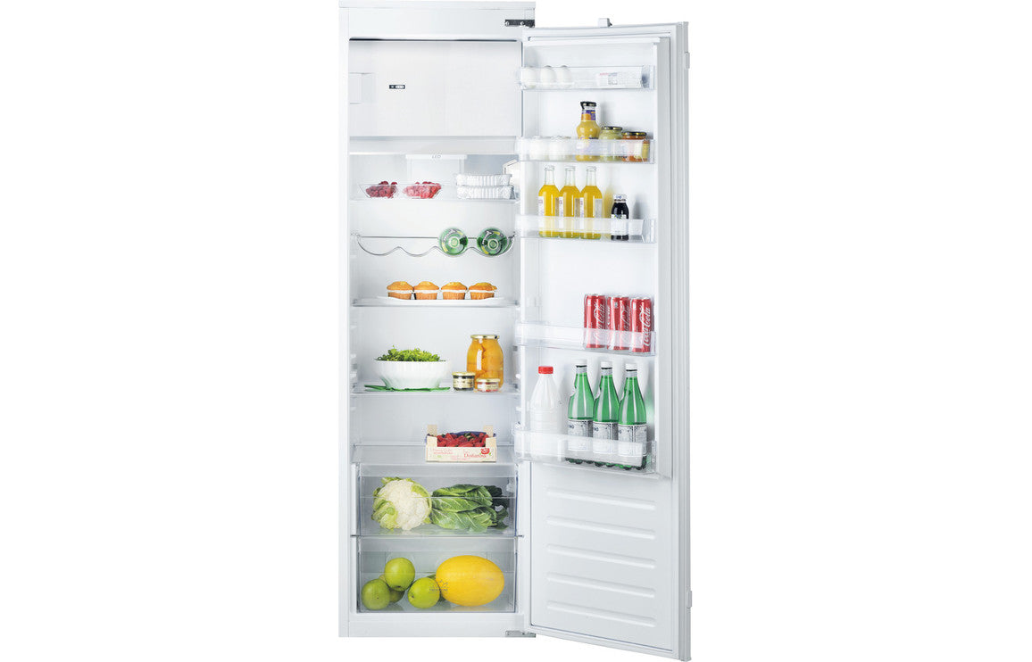 Hotpoint HSZ 18011 UK B/I Tall Fridge w/Ice Box