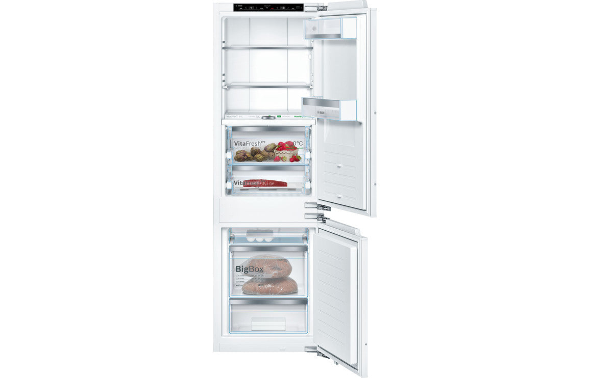 Bosch Series 8 KIF86PFE0 B/I Frost Free 60/40 Fridge Freezer